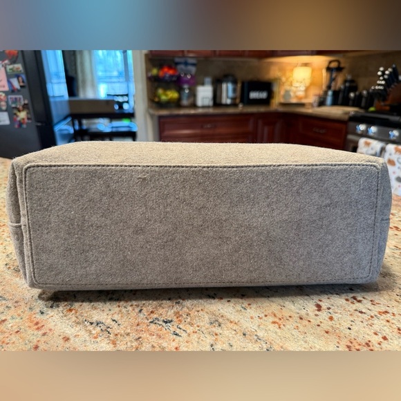 Tory Burch Dana Grayish Beige Wool/Leather Tote Bag Purse - Picture 8 of 16